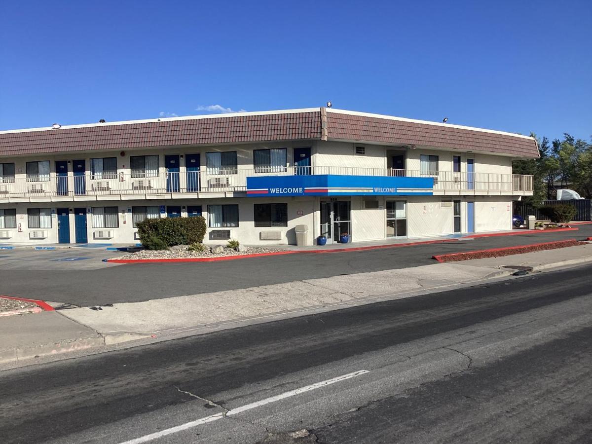 Motel 6-Reno, Nv - Livestock Events Center מראה חיצוני תמונה